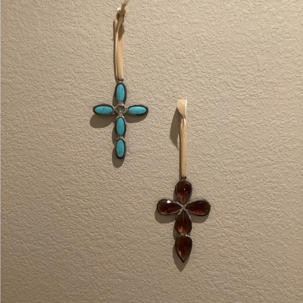 Two Wall Crosses - Picture 8 of 8